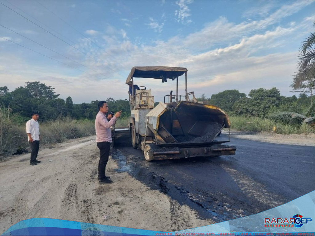 Bupati Siak Apresiasi Kolaborasi Pemprov Riau Dalam Perbaikan Akses Jalan Strategis